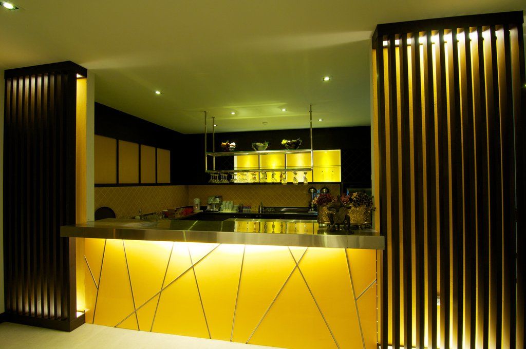 I Tara Resort & Spa Haad Chao Samran Buitenkant foto